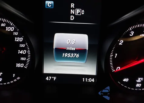 2015 Mercedes-Benz C 300 from USA, damaged, VIN 55SWF4JBXFU070937